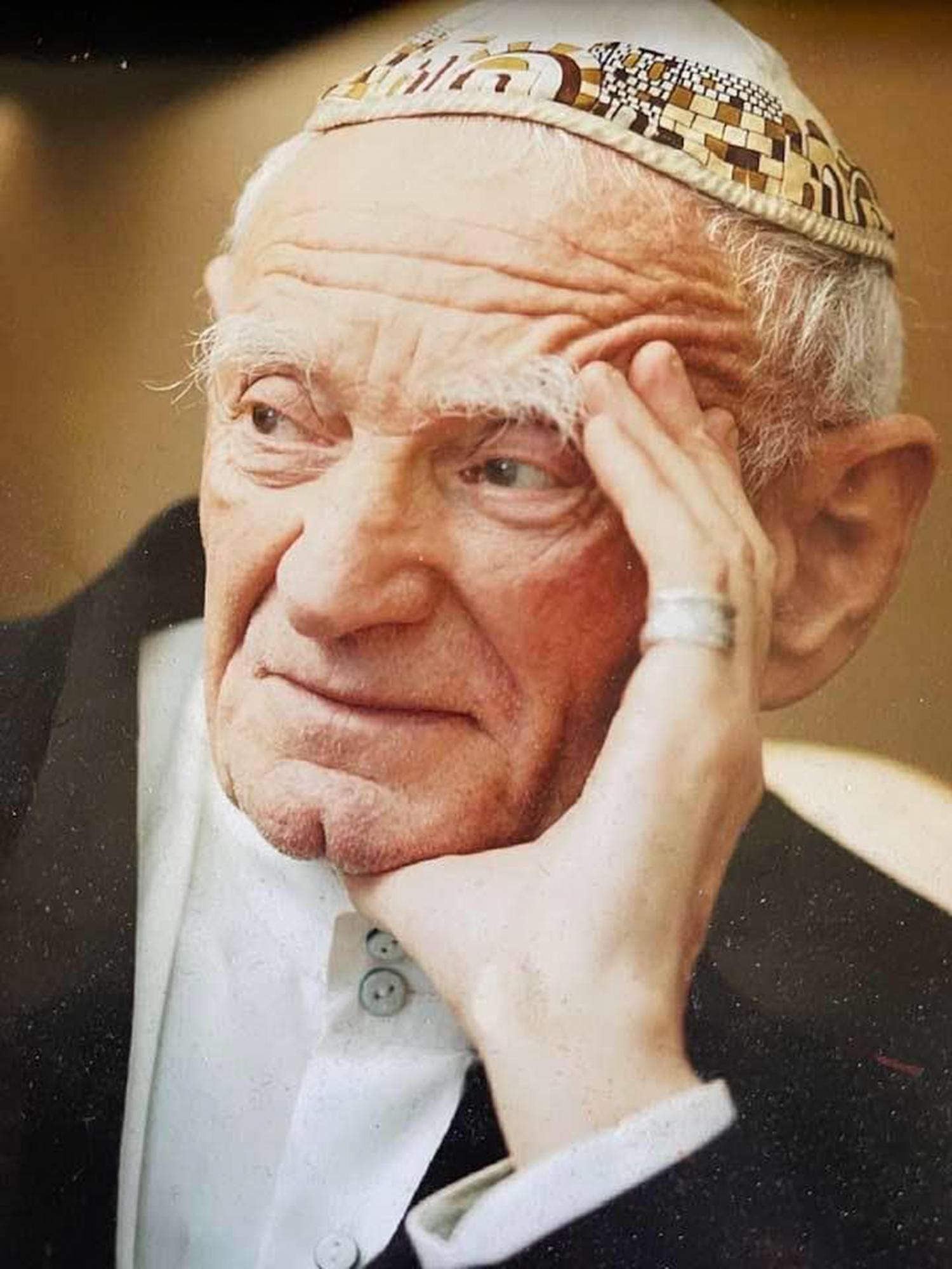 "Він став людиною-легендою": помер відомий український режисер